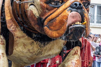 De Reuzen van Royal de Luxe @ Antwerpen, picture 81, photographed by Marc Verdonck - FrontView Magazine
