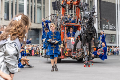 De Reuzen van Royal de Luxe @ Antwerpen, picture 113, photographed by Marc Verdonck - FrontView Magazine