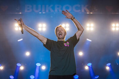 Regi Live @ Buikrock, foto 4, foto's door Shani Swings - FrontView Magazine