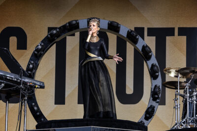 Les Truttes @ Maanrock 2023, picture 2, photographed by Marc Verdonck - FrontView Magazine