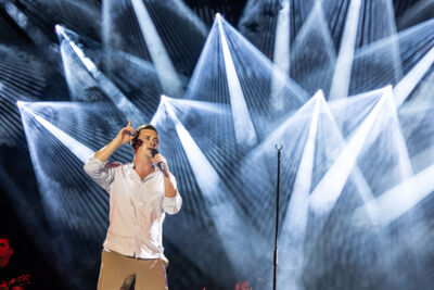 Niels Destadsbader @ Maanrock 2023, picture 5, photographed by Marc Verdonck - FrontView Magazine