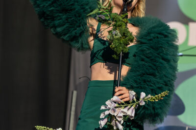 Pommelien Thijs @ Maanrock 2023, picture 9, photographed by Marc Verdonck - FrontView Magazine