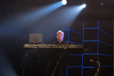 Orchestral Manoeuvres in the Dark @ W- Fest dag 3, picture 6, photographed by Luc Klinckaert - FrontView Magazine