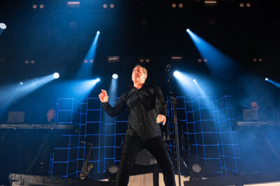 Orchestral Manoeuvres in the Dark @ W- Fest dag 3, picture 9, photographed by Luc Klinckaert - FrontView Magazine