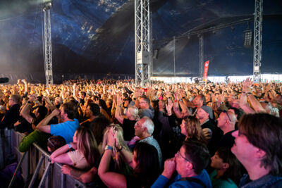 Orchestral Manoeuvres in the Dark @ W- Fest dag 3, picture 28, photographed by Luc Klinckaert - FrontView Magazine