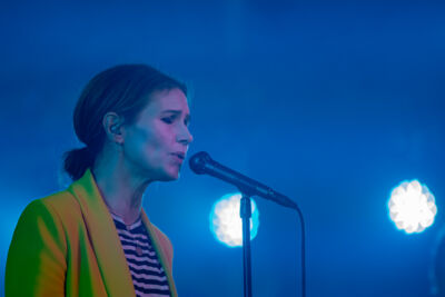 The Cardigans @ W- Fest dag 3, picture 12, photographed by Luc Klinckaert - FrontView Magazine