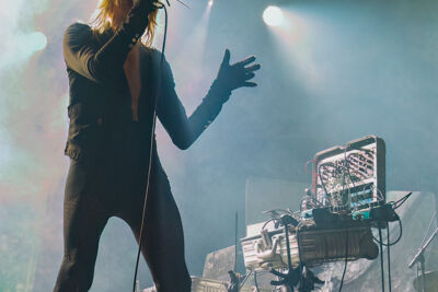 IAMX @ Ancienne Belgique, foto 3, foto's door Luc Klinckaert - FrontView Magazine