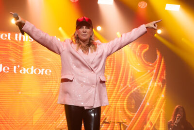 Kate Ryan Joe Singalong Party 2023, picture 2, photographed by Gert Daemen - FrontView Magazine