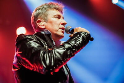 Helmut Lotti goes Metal Live in concert, picture 7, photographed by Paul Jongeneelen - FrontView Magazine
