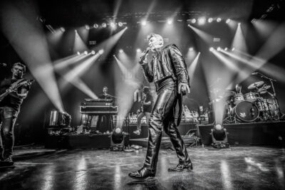 Helmut Lotti goes Metal Live in concert, picture 20, photographed by Paul Jongeneelen - FrontView Magazine