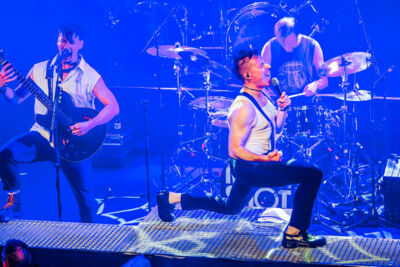 Moon shot Live at 013, picture 5, photographed by Paul Jongeneelen - FrontView Magazine