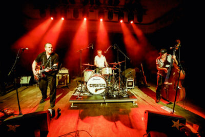 The Seatsniffers Live @ De Casino, picture 4, photographed by Paul Jongeneelen - FrontView Magazine