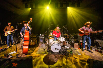 Truck Stop Cutie Live @ De Casino, picture 11, photographed by Paul Jongeneelen - FrontView Magazine