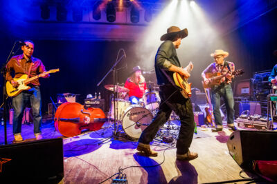 Truck Stop Cutie Live @ De Casino, picture 18, photographed by Paul Jongeneelen - FrontView Magazine