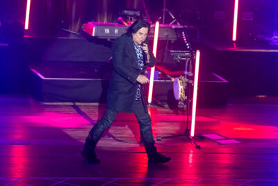 Marillion @ De Roma, picture 10, photographed by dirk janssens - FrontView Magazine