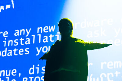 Joost Klein @ Lotto Arena, picture 2, photographed by Claudia Guldentops - FrontView Magazine