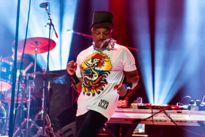 Rudeboy Plays Urban Dance Squad @ De Roma, picture 2, photographed by Marc Verdonck - FrontView Magazine