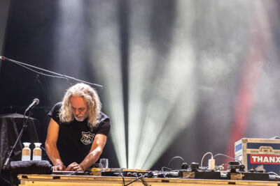 Rudeboy Plays Urban Dance Squad @ De Roma, picture 3, photographed by Marc Verdonck - FrontView Magazine
