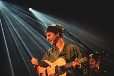 Noonzy (support act Warhaus) @ Het Depot, picture 6, photographed by Leen Verlinden - FrontView Magazine