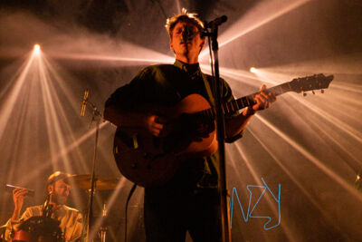 Noonzy (support act Warhaus) @ Het Depot, picture 13, photographed by Leen Verlinden - FrontView Magazine