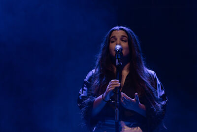 Amina @ Het Depot, picture 5, photographed by Jürgen Bruynooghe - FrontView Magazine