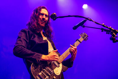 Hozier @ Vorst Nationaal, picture 21, photographed by Peter Smet - FrontView Magazine
