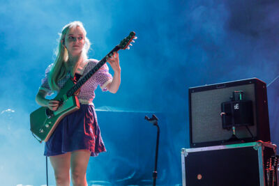 The Last Dinner Party @ Vorst Nationaal, picture 2, photographed by Peter Smet - FrontView Magazine