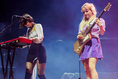 The Last Dinner Party @ Vorst Nationaal, picture 4, photographed by Peter Smet - FrontView Magazine