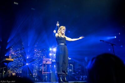 Ilse De Lange - Theatertour 2023 @ 013 Tilburg, picture 24, photographed by Joke Puype - FrontView Magazine