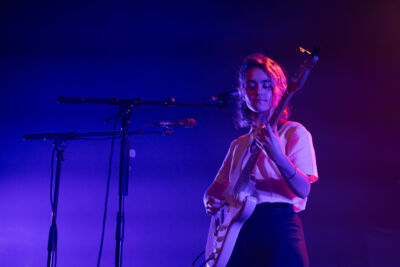 Czesare @ Ancienne Belgique, picture 9, photographed by Jürgen Bruynooghe - FrontView Magazine