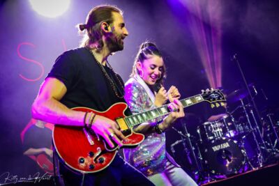 KARSU @ Effenaar, picture 45, photographed by Kitty van de Waart - FrontView Magazine