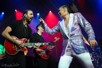 KARSU @ Effenaar, picture 49, photographed by Kitty van de Waart - FrontView Magazine
