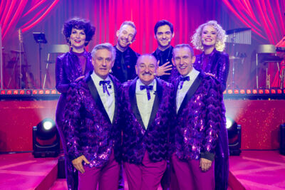Première Winterrevue With Friends @ Theater Elckerlyc, picture 54, photographed by Goele Bormans - FrontView Magazine