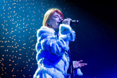 Axelle Red- A Very Special Christmas @ Het Depot, picture 15, photographed by Jurgen Van De Maele - FrontView Magazine