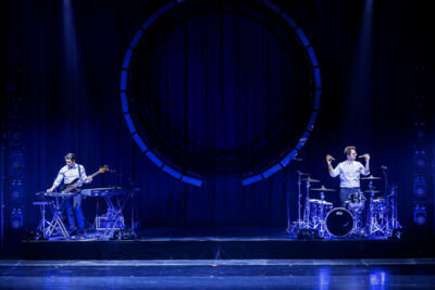 Lindsey Stirling - Snow Waltz Tour @ ING Arena, picture 3, photographed by Peter Smet - FrontView Magazine