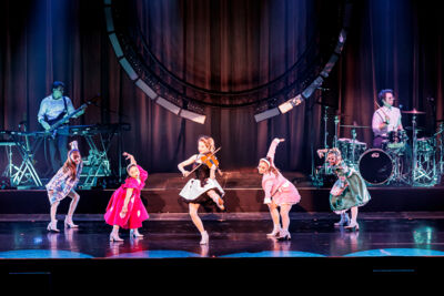Lindsey Stirling - Snow Waltz Tour @ ING Arena, picture 13, photographed by Peter Smet - FrontView Magazine