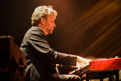Jasper Steverlinck Live in De Roma, picture 12, photographed by Paul Jongeneelen - FrontView Magazine