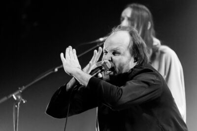 Admiral Freebee @ Ancienne Belgique, picture 2, photographed by Luc Klinckaert - FrontView Magazine