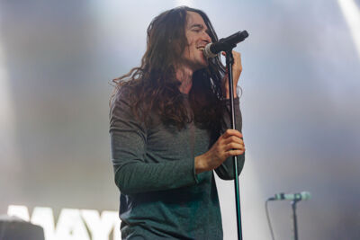 Mayday Parade @ De Roma, picture 15, photographed by Peter Smet - FrontView Magazine