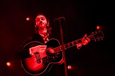 Editors @ Sportpaleis, picture 1, photographed by Dorien Goetschalckx - FrontView Magazine