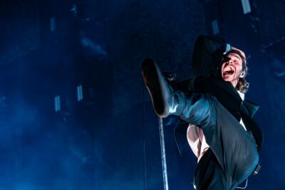 Editors @ Sportpaleis, picture 4, photographed by Dorien Goetschalckx - FrontView Magazine