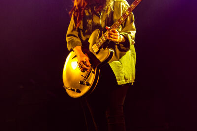 Emily Wolfe @ Ancienne Belgique, picture 16, photographed by Jürgen Bruynooghe - FrontView Magazine