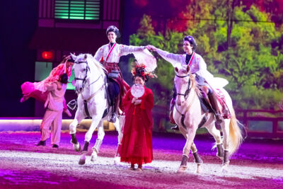 Cavalluna Land Of A Thousand Dreams show @ Sportpaleis, foto 4, foto's door dirk janssens - FrontView Magazine