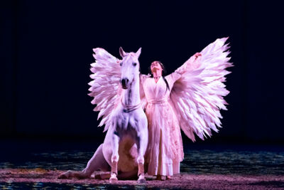 Cavalluna Land Of A Thousand Dreams show @ Sportpaleis, foto 23, foto's door dirk janssens - FrontView Magazine
