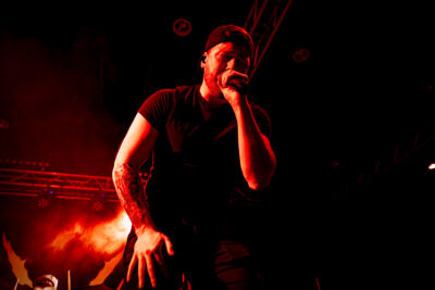 Defects @ Kavka Zappa, picture 7, photographed by Peter Smet - FrontView Magazine