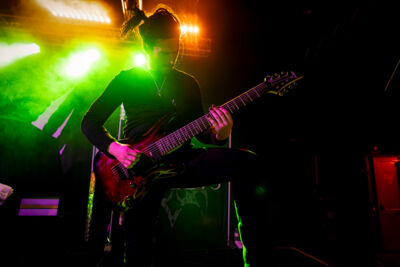 Defects @ Kavka Zappa, picture 8, photographed by Peter Smet - FrontView Magazine