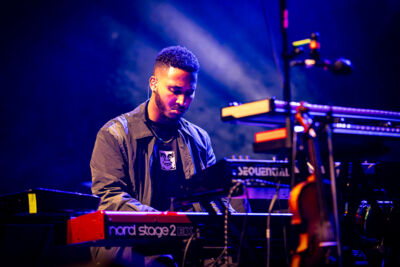 MRCY @ Vorst Nationaal, picture 10, photographed by Peter Smet - FrontView Magazine