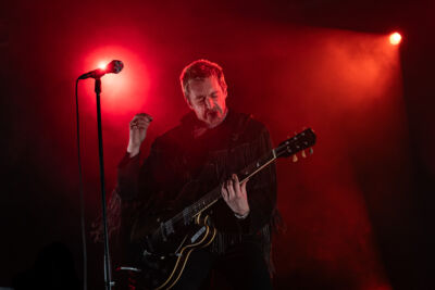 Miles Kane @ Bootstraat, picture 1, photographed by Jürgen Bruynooghe - FrontView Magazine