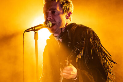Miles Kane @ Bootstraat, picture 3, photographed by Jürgen Bruynooghe - FrontView Magazine