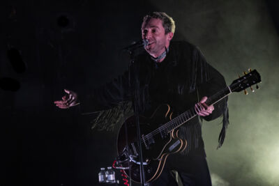 Miles Kane @ Bootstraat, picture 22, photographed by Jürgen Bruynooghe - FrontView Magazine